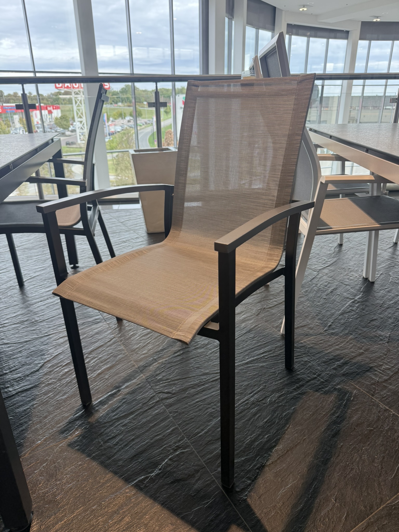Ensemble de 4 chaises - STERN
