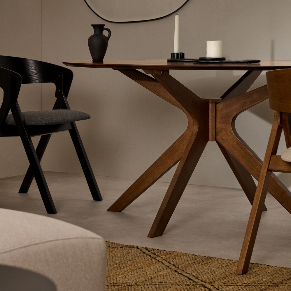 Table Naanim