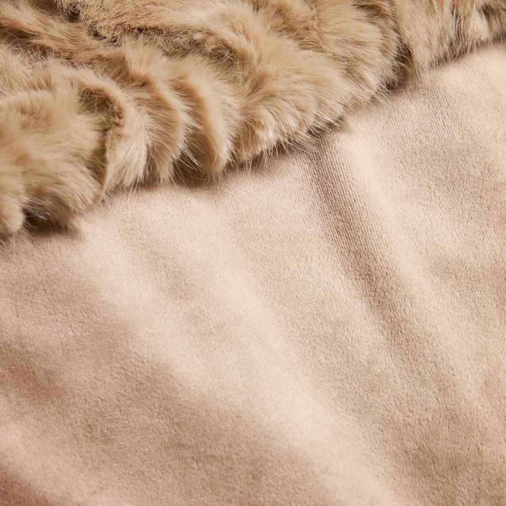 Couverture Oruma - Marron clair