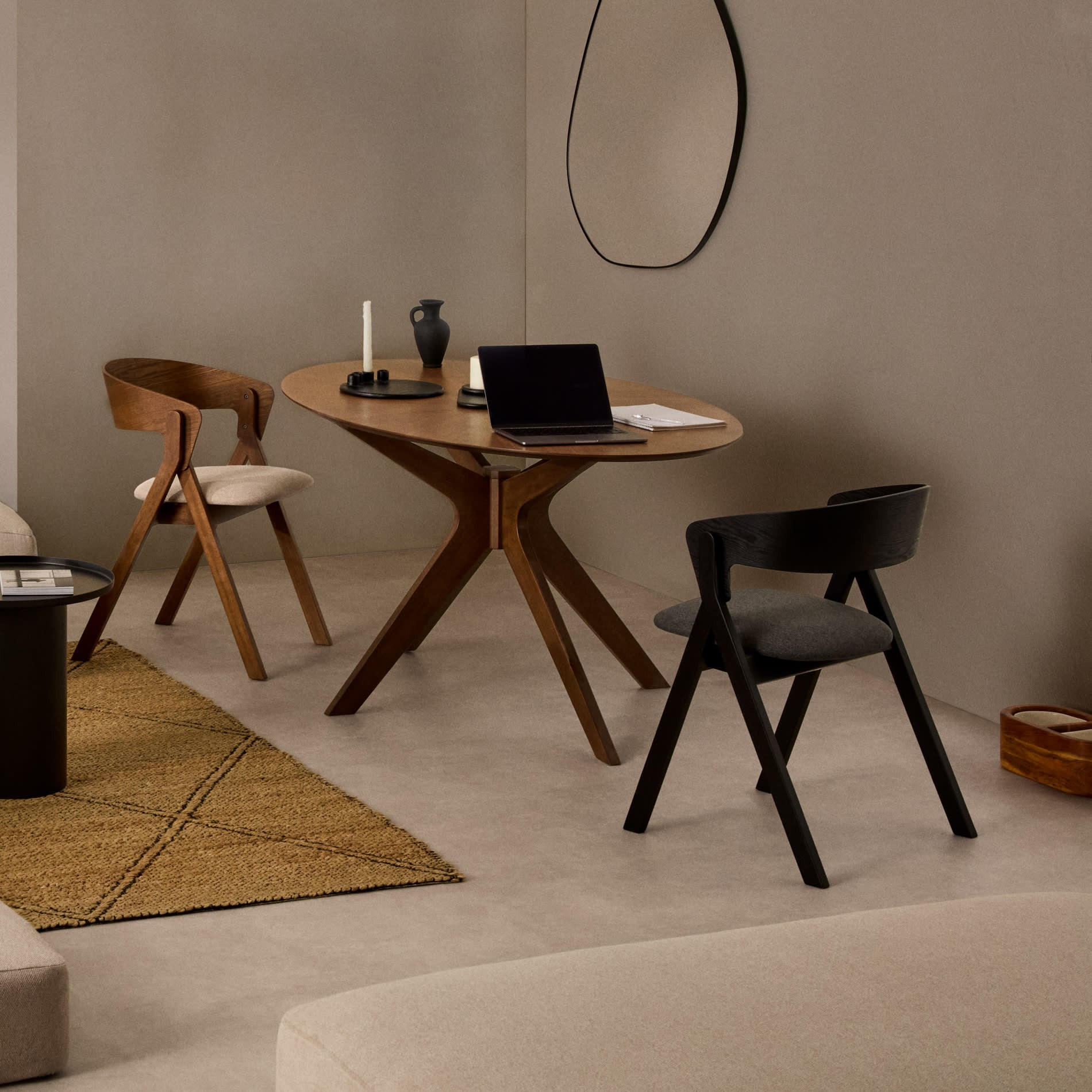 Table Naanim