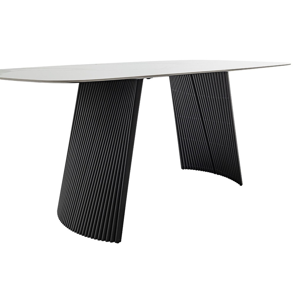 Tobelo Table